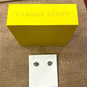 NWT Kendra Scott Davie Stud Earrings silver platinum drusy in box & bag